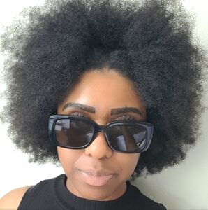 Meet your Posher, Unique